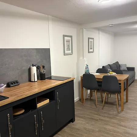 Felsenhaeuschen Monschau