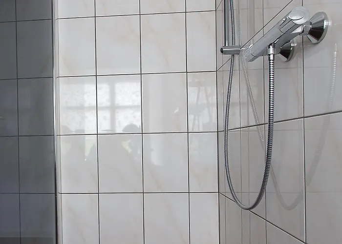 Felsenhaeuschen * Μονσάου