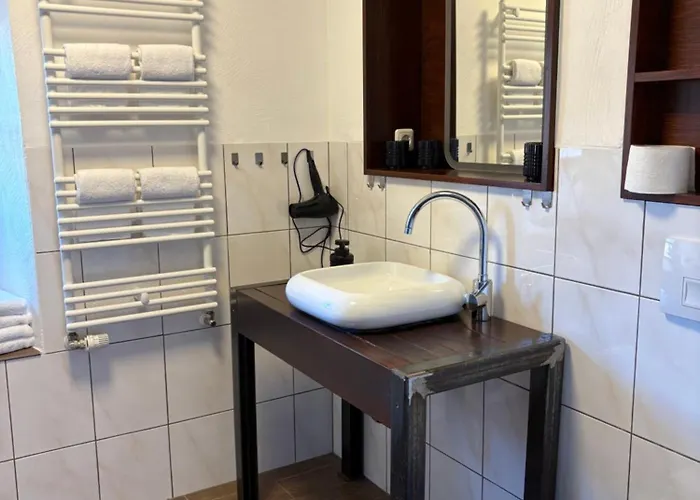 Felsenhauschen Appartement Montjoie